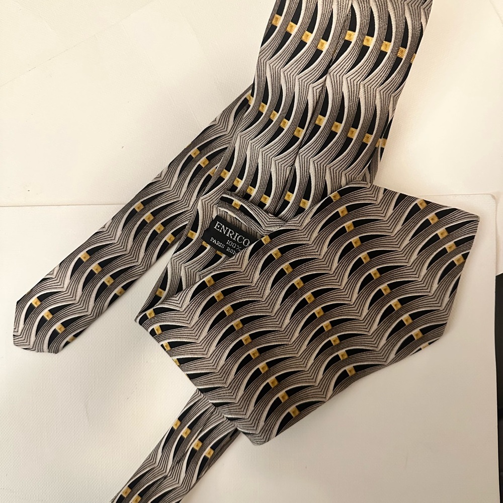 Ties $5
Or buy 4 for 15 and free shipping